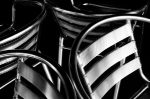 still shot of metal chairs shot by photographer Horacio marquises